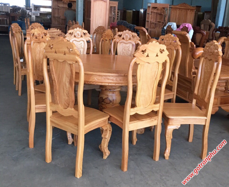 bàn ghế ăn bằng gỗ tự nhiên